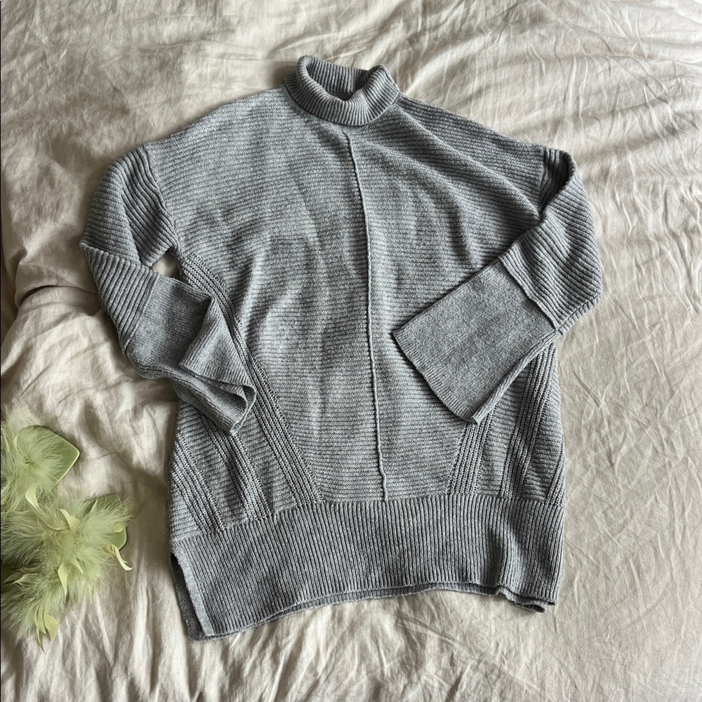 Caslon Heather Gray Knit Sweater